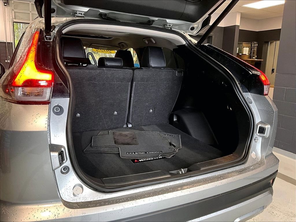 Used 2025 Mitsubishi Eclipse Cross SE image 25