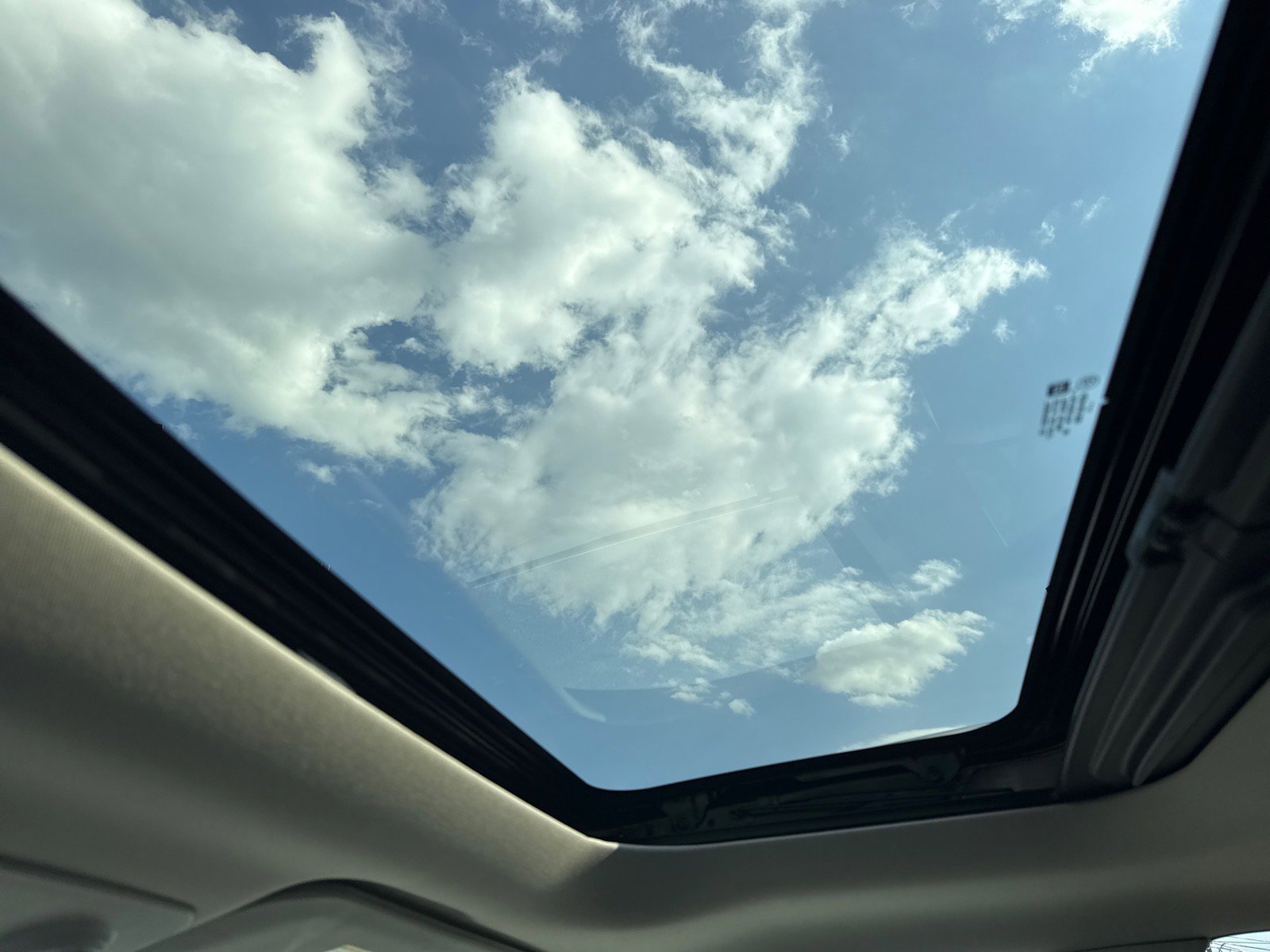 Used 2015 Buick Enclave Premium w/ Experience Buick Package image 27