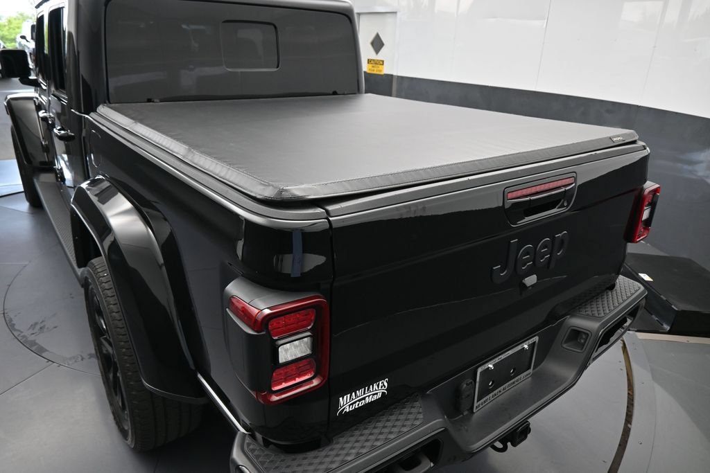 Used 2023 Jeep Gladiator Overland AWD/4WD image 37