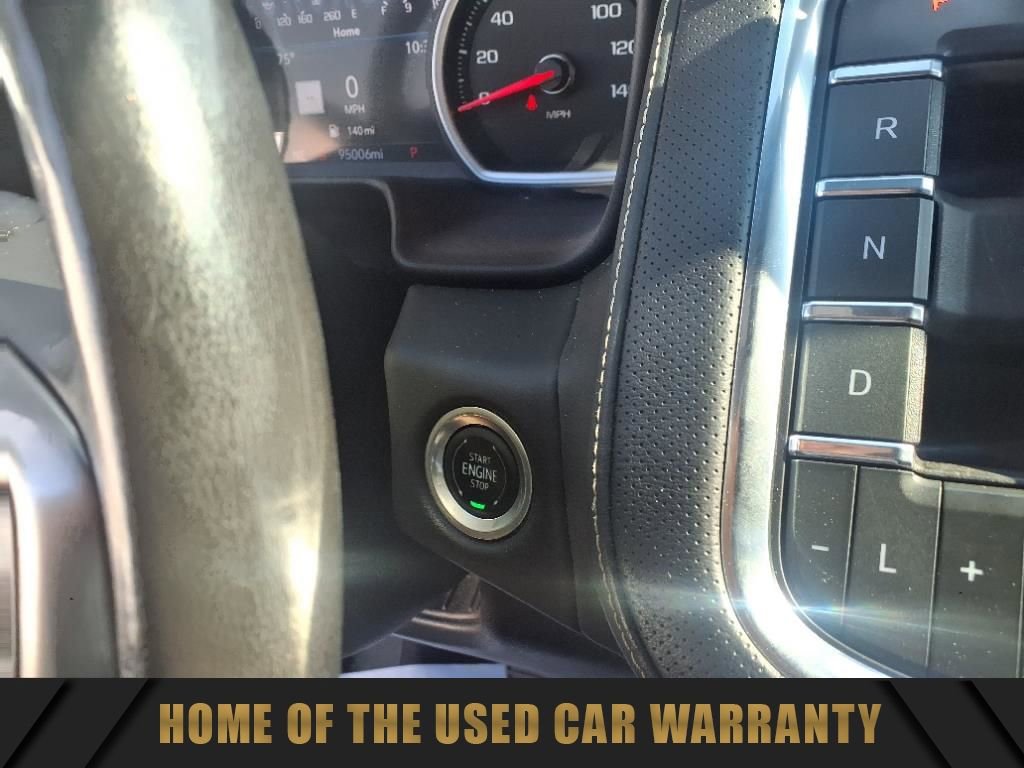 Used 2021 Chevrolet Suburban Premier w/ Premium Package image 30