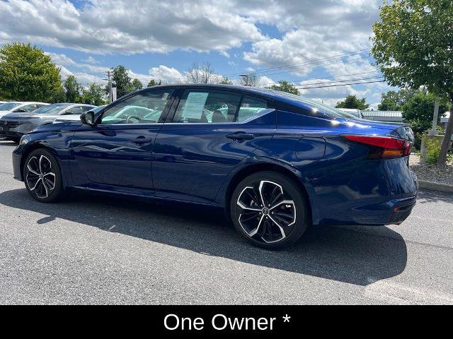 Certified 2024 Nissan Altima 2.5 SR w/ SR Premium Package AWD/4WD image 11