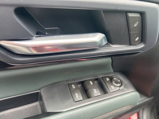 New 2026 GMC Terrain AT4 w/ LPO, Floor Liner Package AWD/4WD image 12