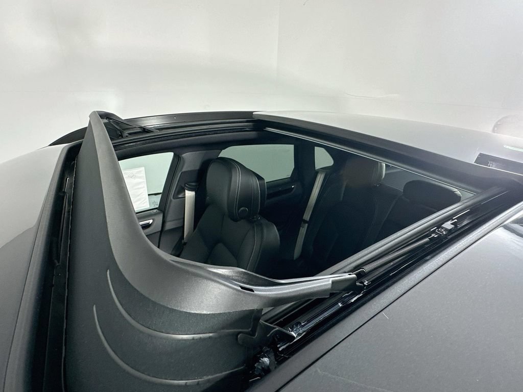 New 2026 Porsche Macan S AWD/4WD image 14