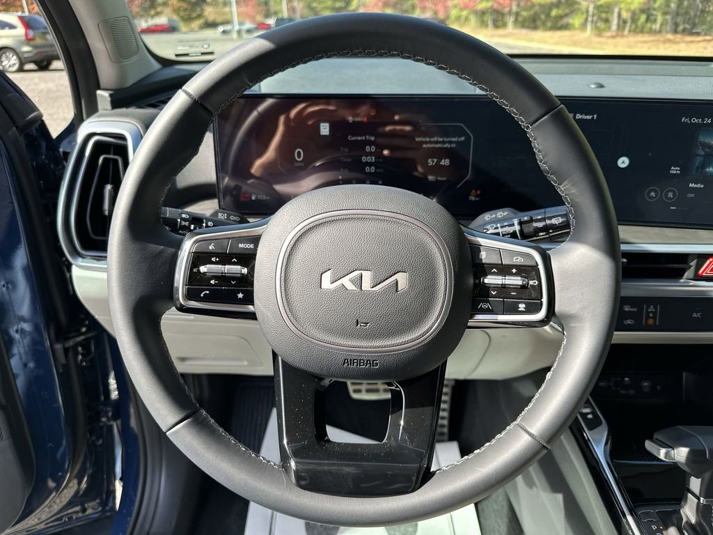 New 2025 Kia Sorento SX image 11