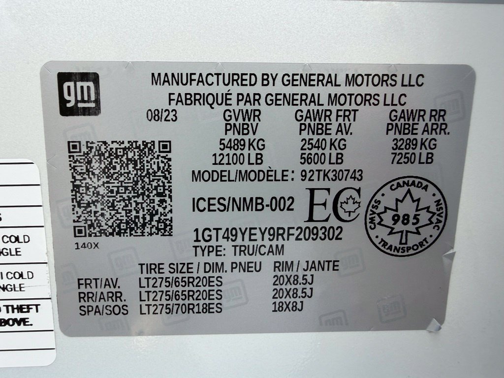 Used 2024 GMC Sierra 3500 Denali Ultimate AWD/4WD image 30