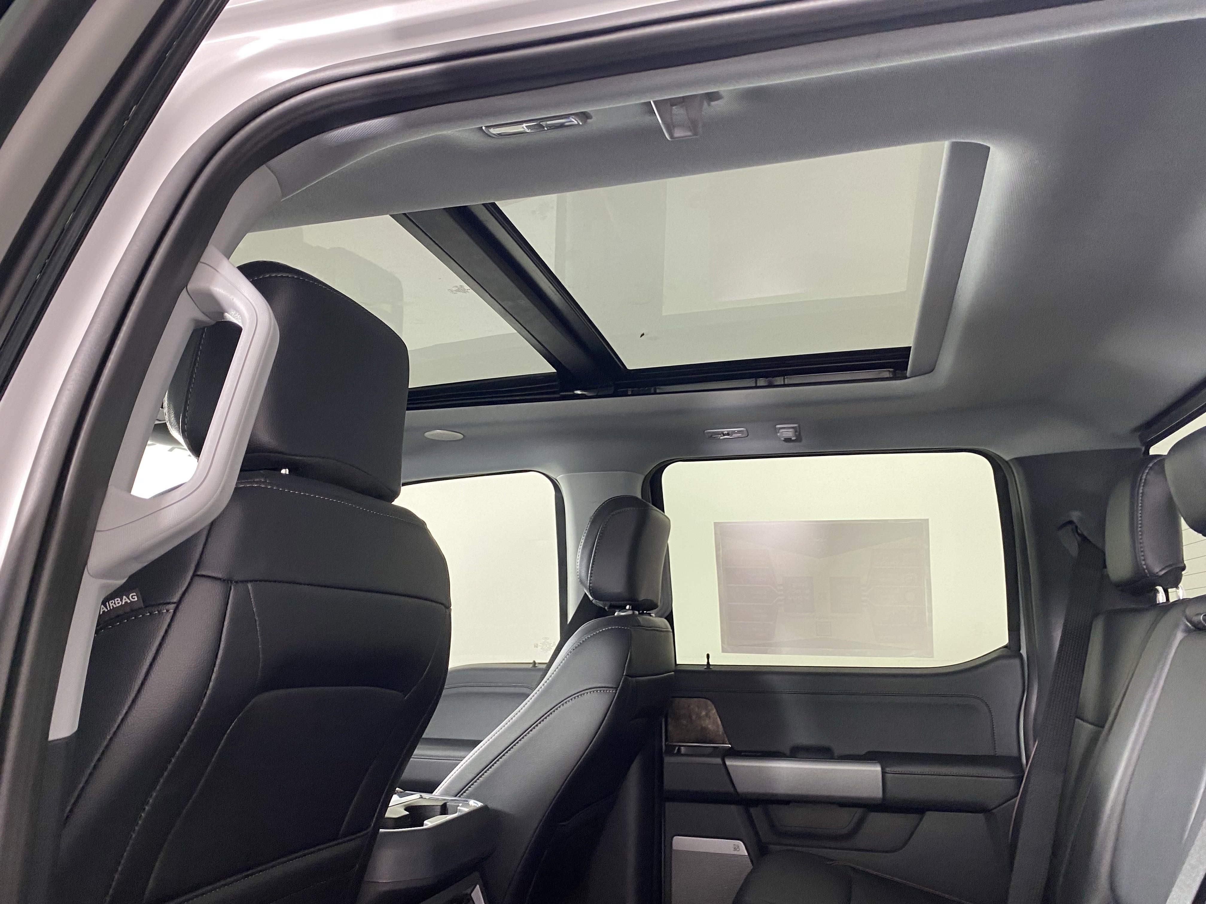 New 2024 Ford F250 Lariat w/ Lariat Ultimate Package image 15