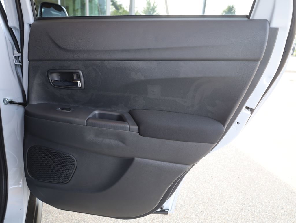 New 2025 Mitsubishi Outlander Sport AWD image 22