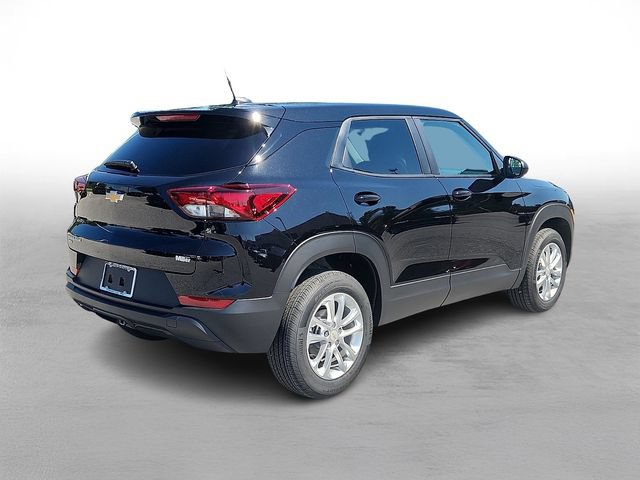 New 2026 Chevrolet TrailBlazer LS w/ LPO, Trailering Package AWD/4WD image 4