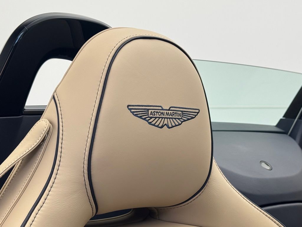 New 2026 Aston Martin V8 Vantage Roadster image 23