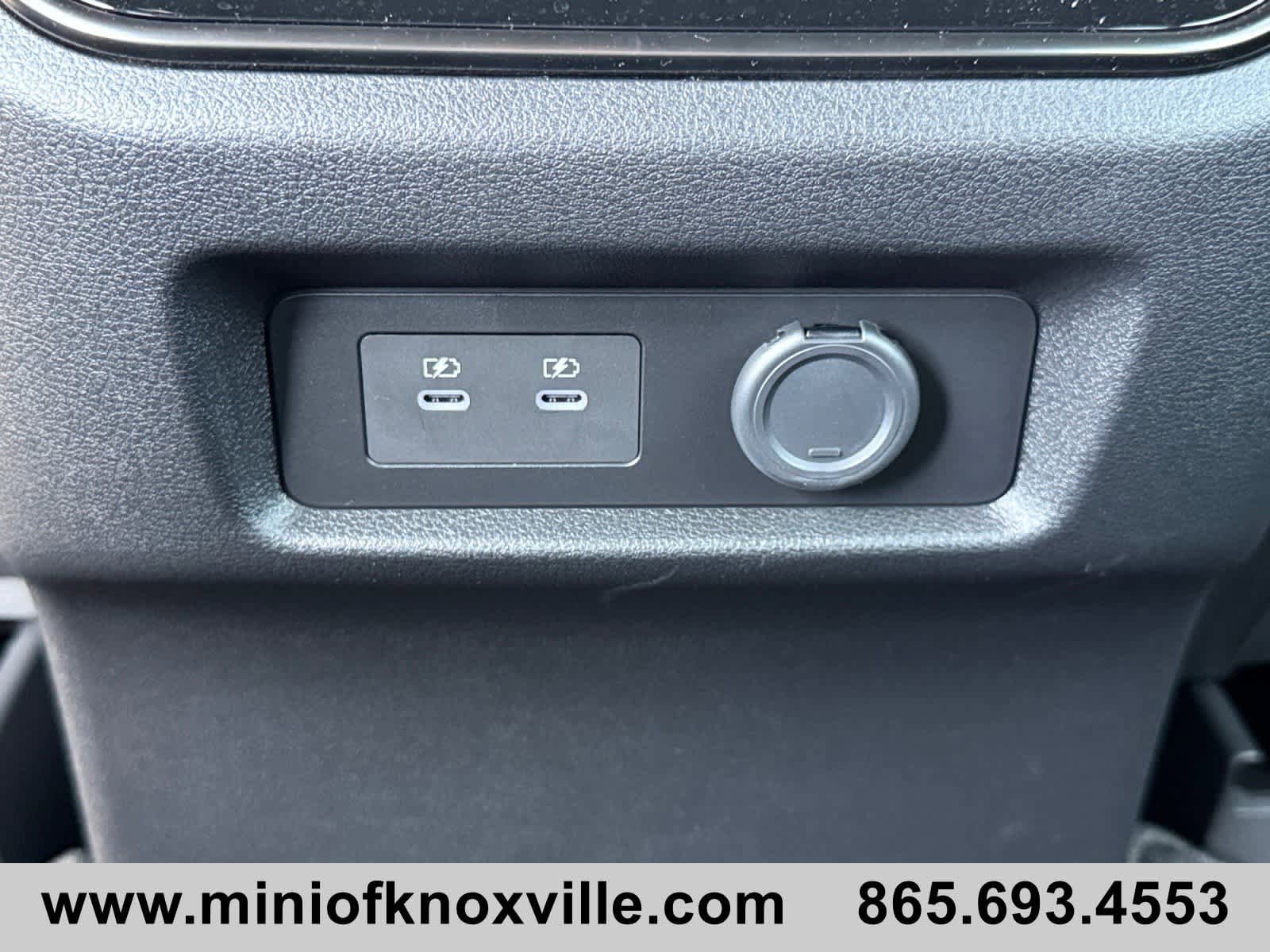 Used 2025 Nissan Armada PRO-4X AWD/4WD image 21