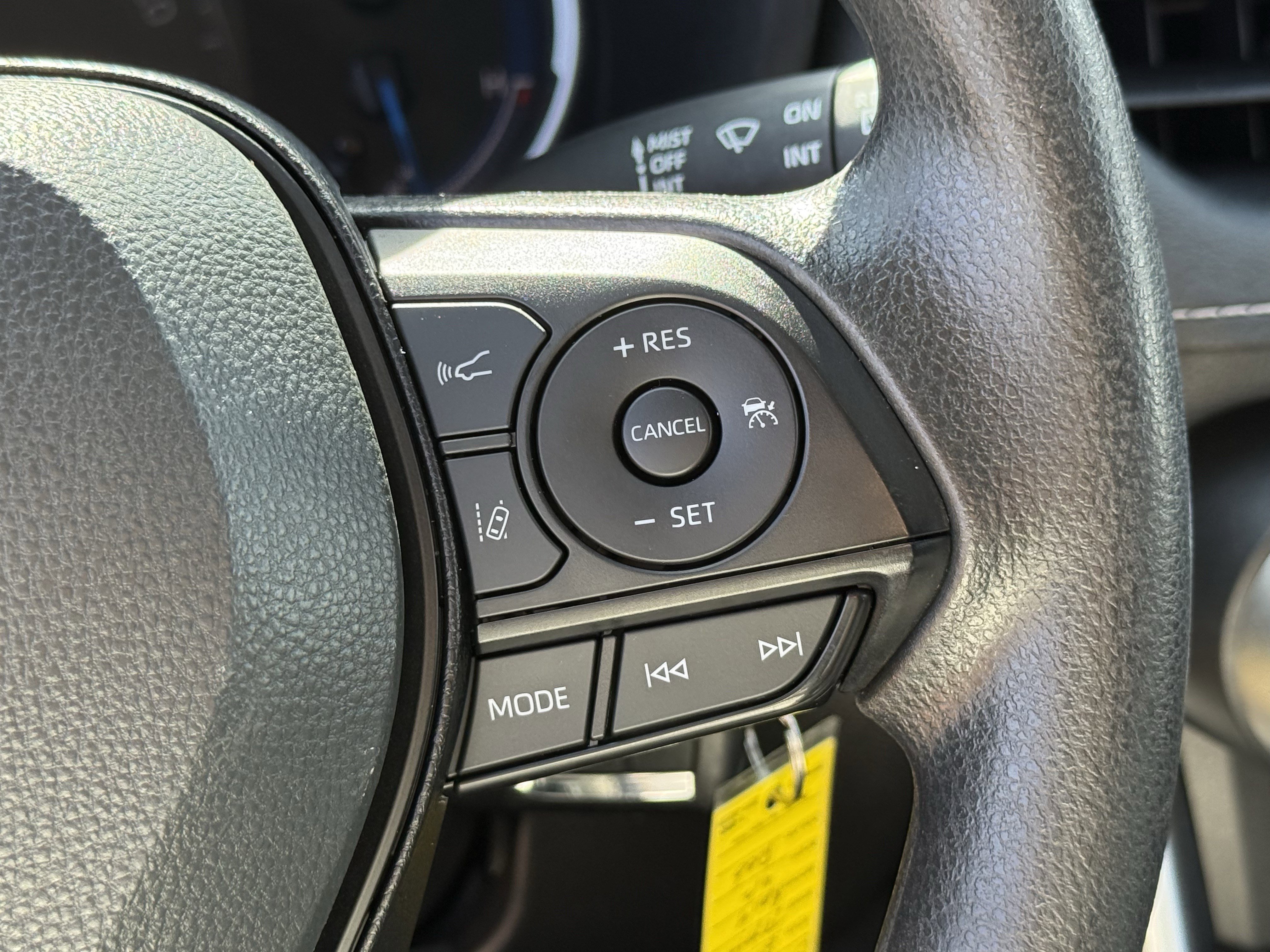 Used 2025 Toyota RAV4 LE image 18