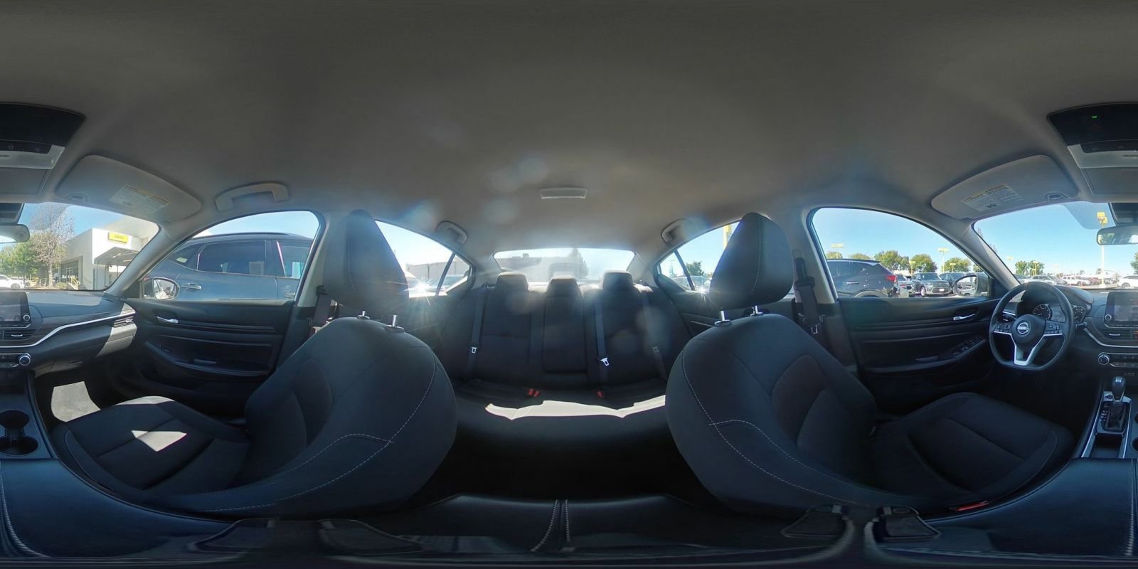 Used 2025 Nissan Altima 2.5 SV FWD image 42