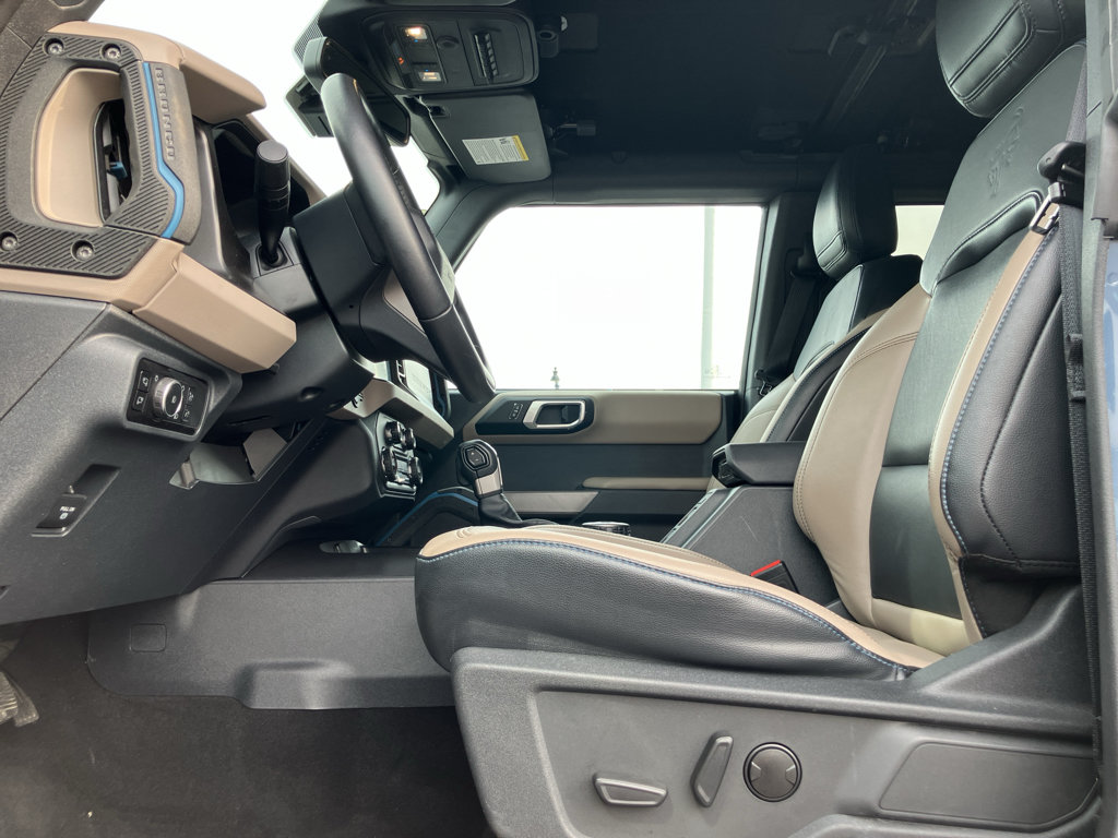 Used 2023 Ford Bronco Wildtrak AWD/4WD image 28