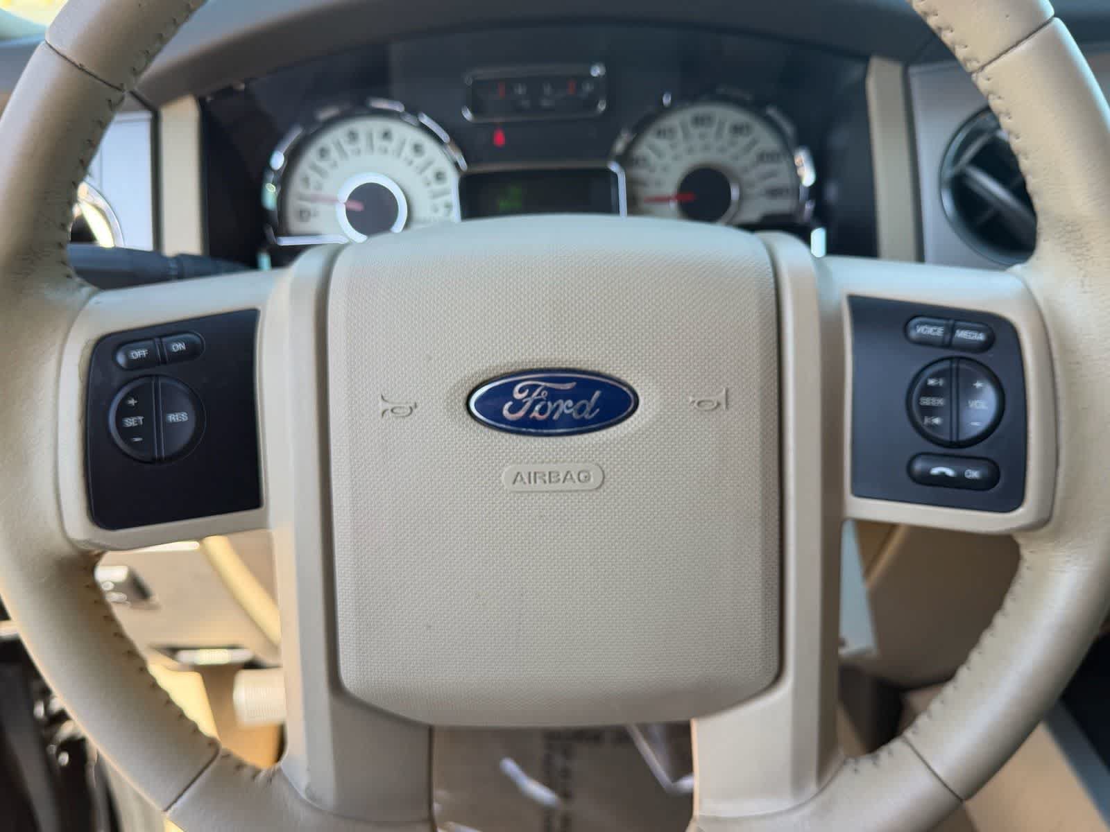 Used 2012 Ford Expedition XLT AWD/4WD image 31