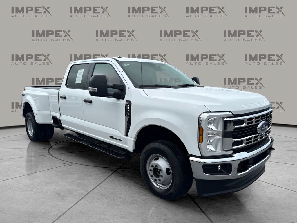 Used 2025 Ford F350 XLT AWD/4WD image 7
