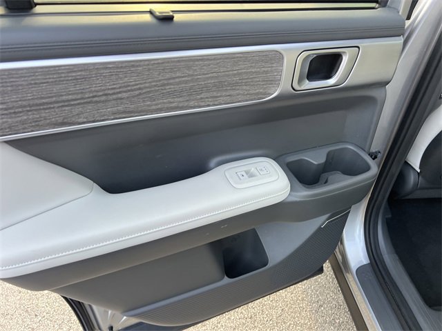 Used 2025 Hyundai Santa Fe Limited image 23