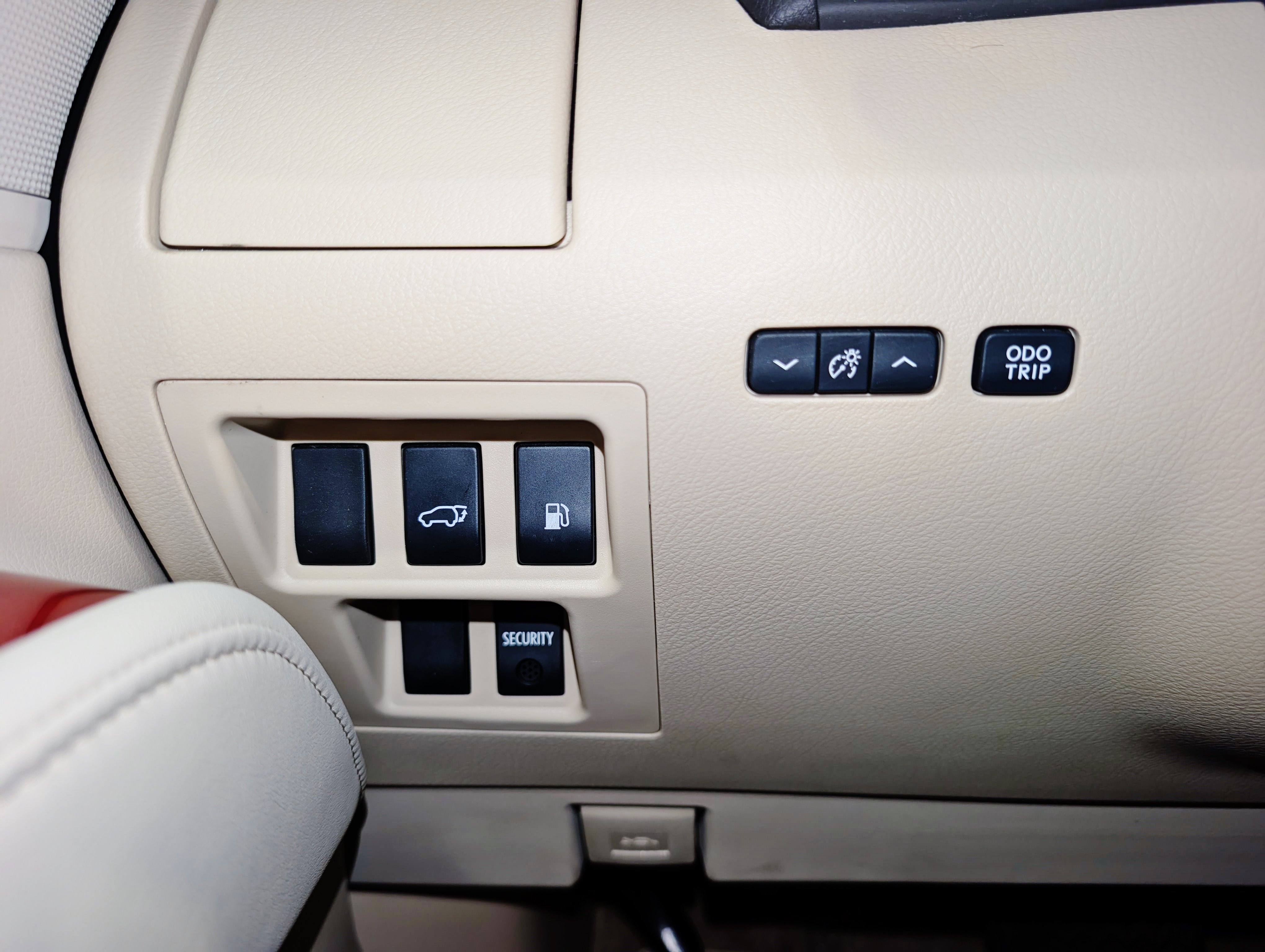 Used 2012 Lexus RX 350 AWD w/ Premium Pkg image 45