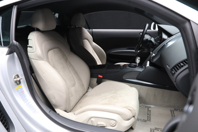 Used 2009 Audi R8 V8 image 11