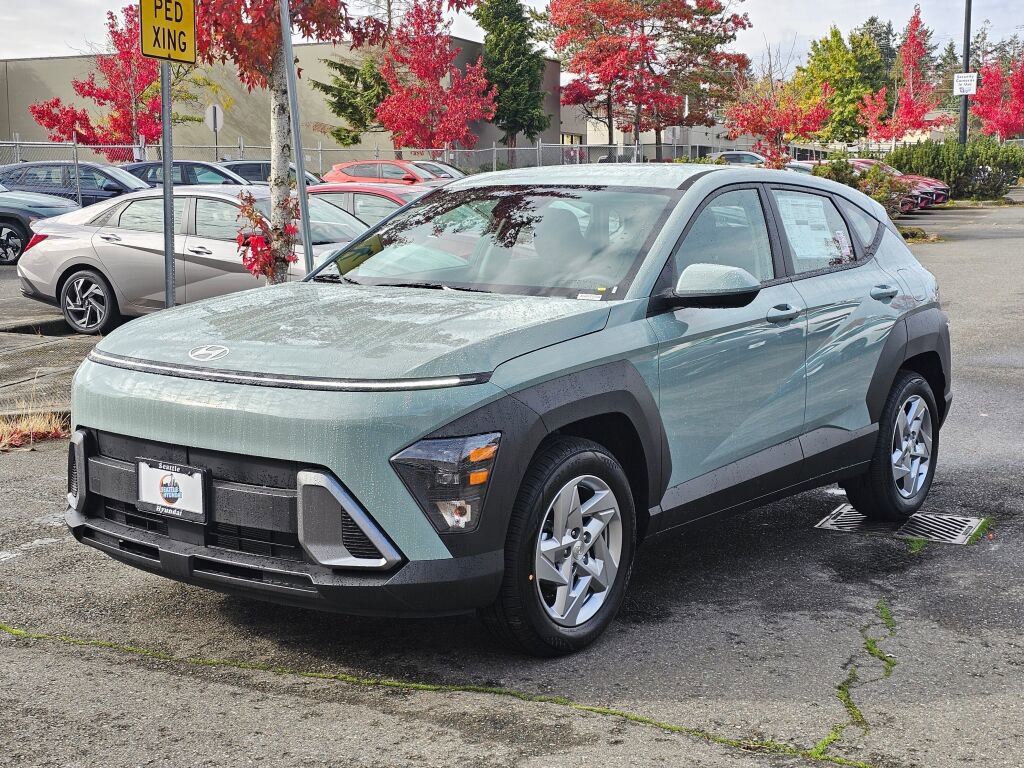 New 2026 Hyundai Kona SE image 3