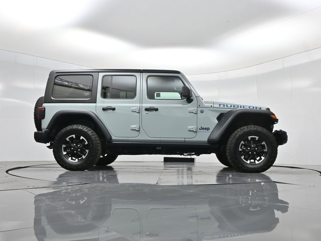 Used 2024 Jeep Wrangler Unlimited Rubicon 4xe w/ Technology Group image 47