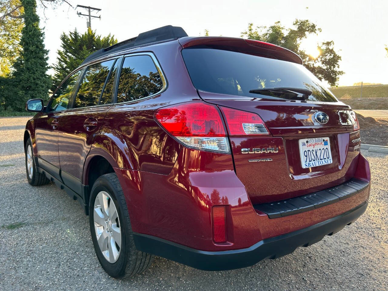 Used 2011 Subaru Outback 2.5i Premium image 18