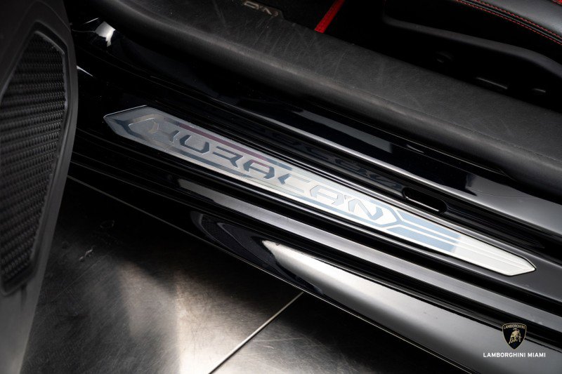 Used 2019 Lamborghini Huracan LP 580-2 image 26