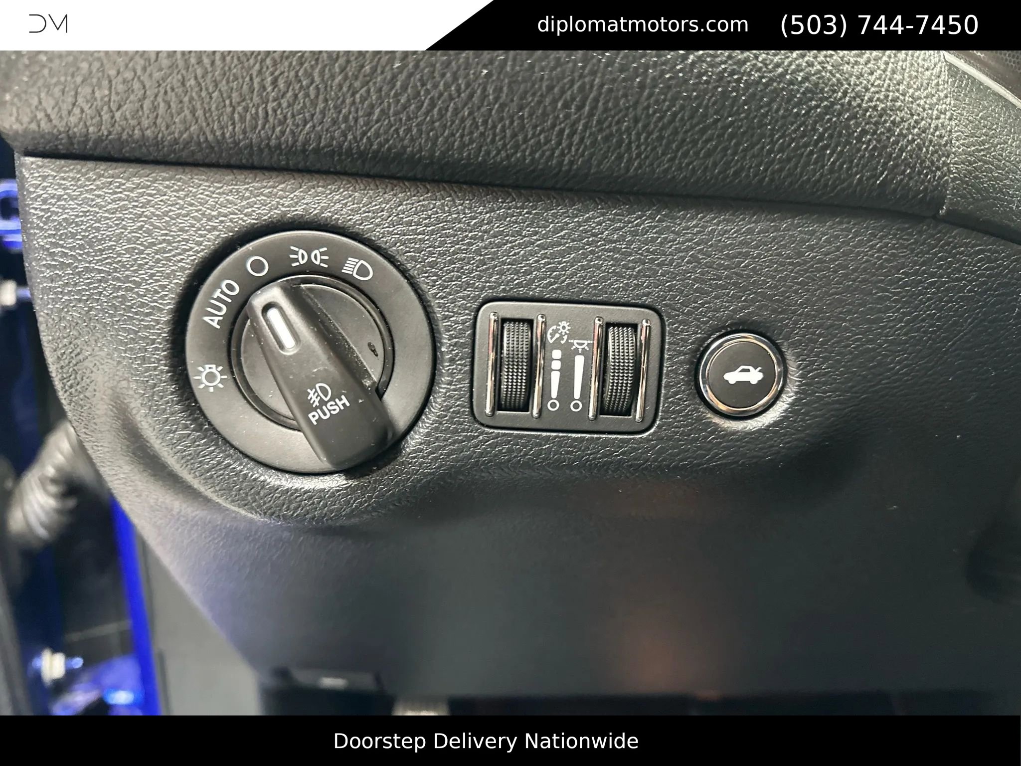 Used 2018 Dodge Challenger R/T Plus image 30