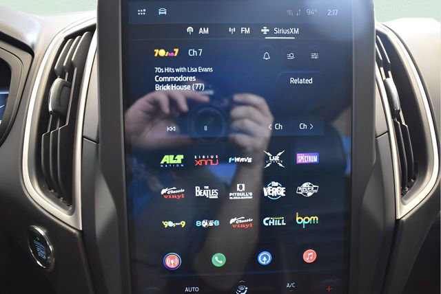 Used 2022 Ford Edge SEL image 27