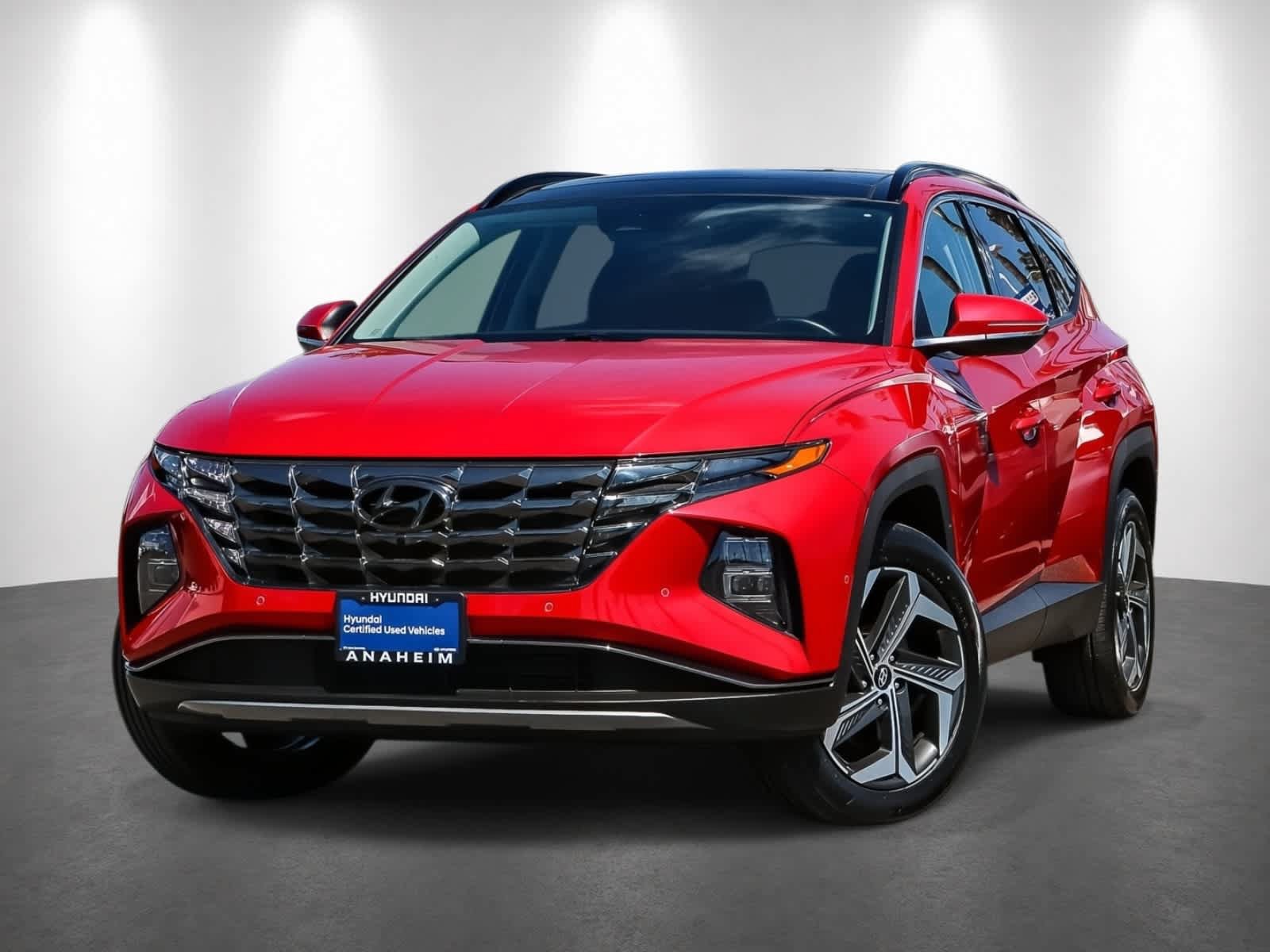 Used 2022 Hyundai Tucson Limited w/ Cargo Package AWD/4WD image 1