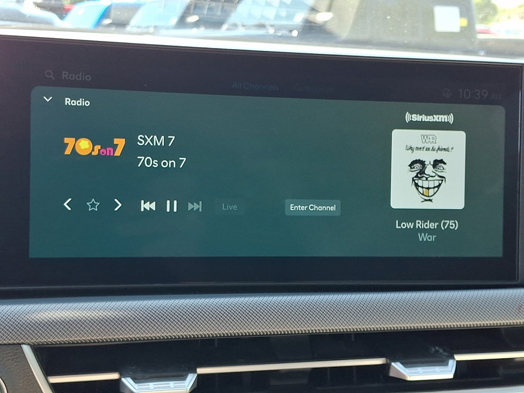 Used 2025 Hyundai Sonata SEL FWD image 29