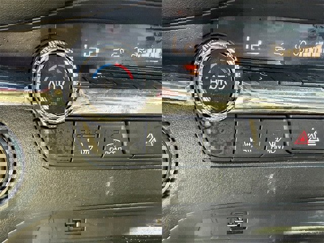 Used 2019 MAZDA MAZDA3 Sedan image 28