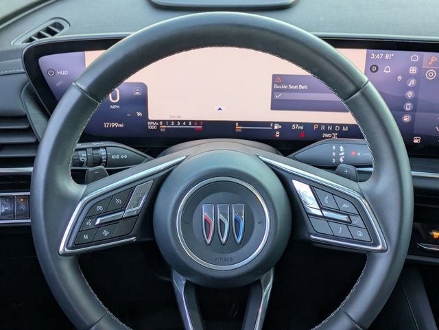 Certified 2025 Buick Envision Preferred image 18