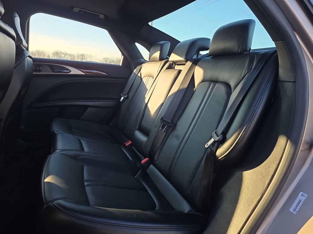 Used 2020 Lincoln MKZ Reserve image 30