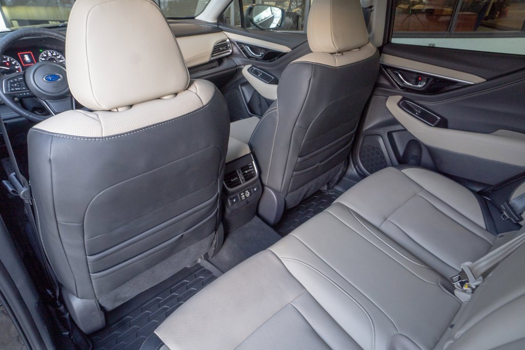 Certified 2025 Subaru Outback Limited w/ Popular Package #2 image 18