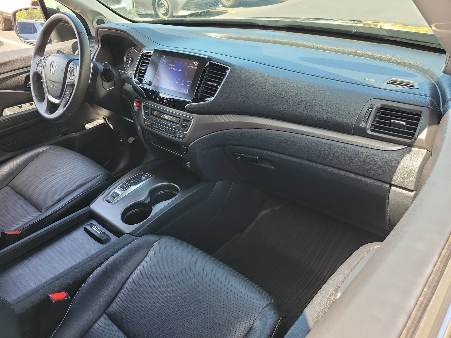 Used 2023 Honda Ridgeline RTL image 13
