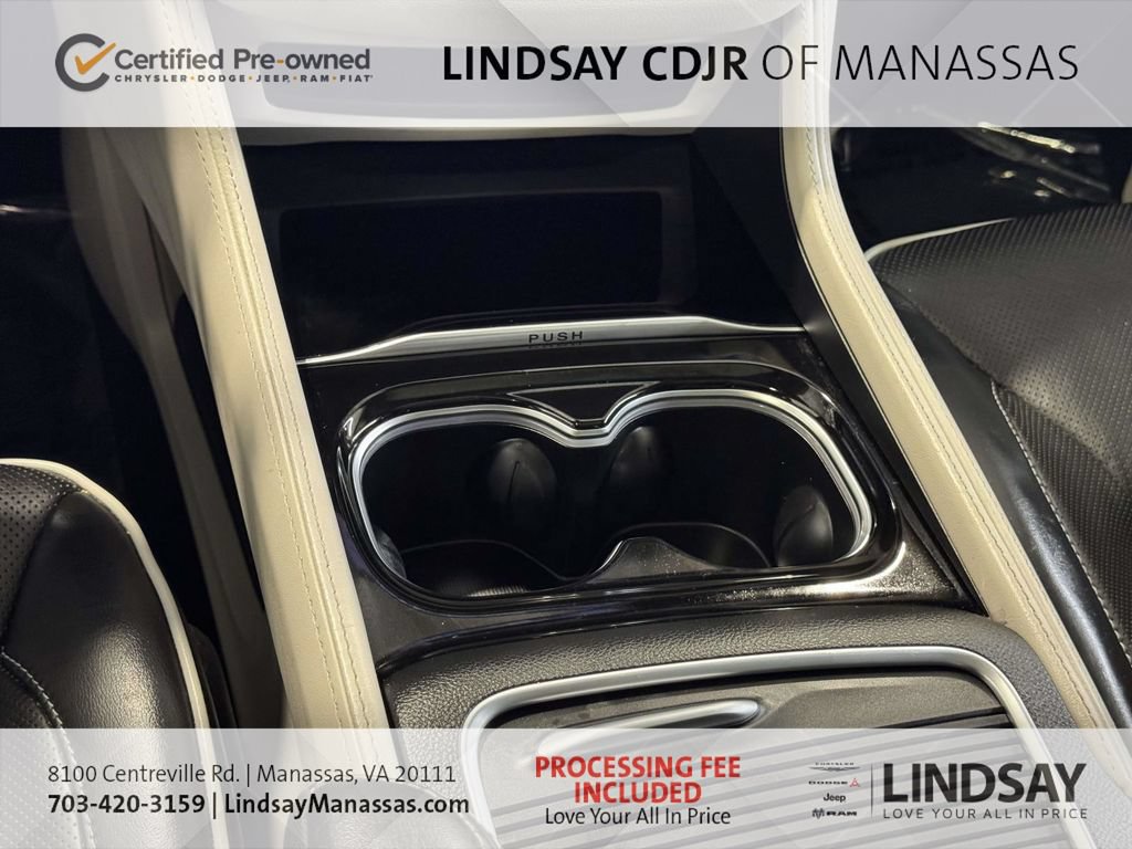 Used 2023 Chrysler Pacifica Limited FWD image 28