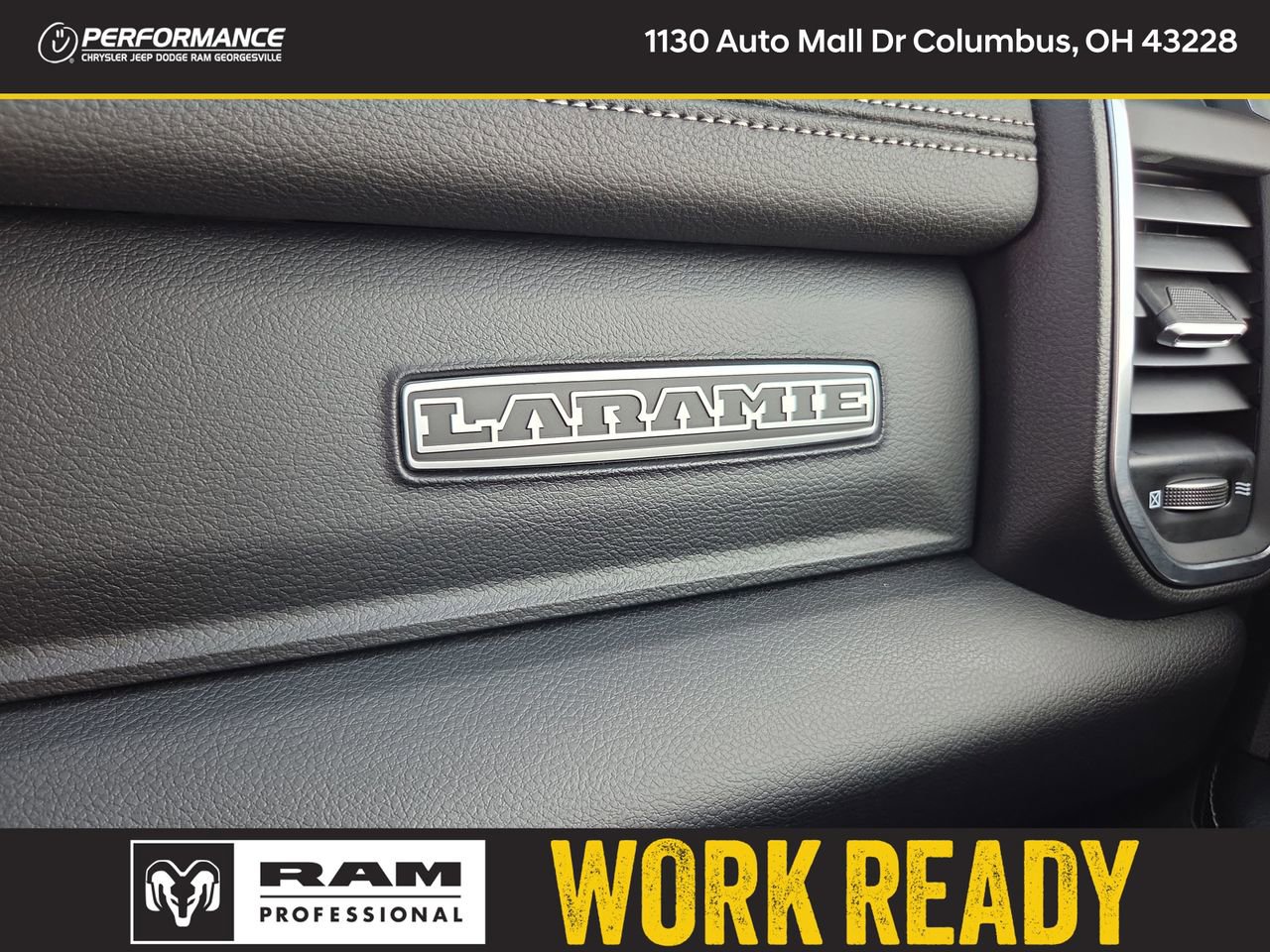 New 2026 RAM 2500 Laramie AWD/4WD image 24