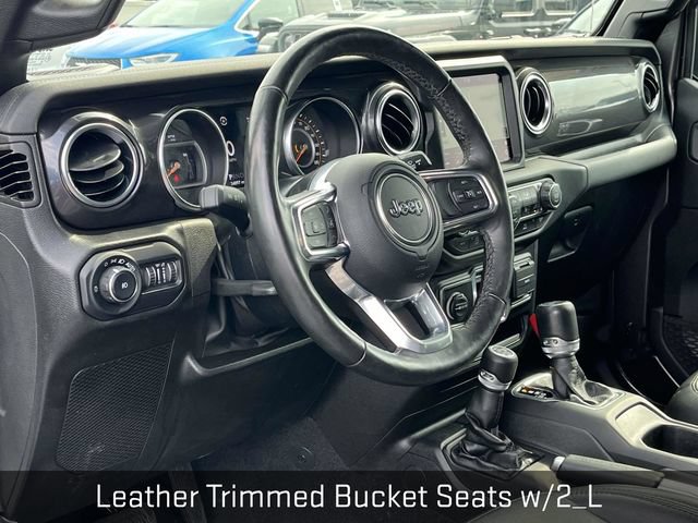 Used 2022 Jeep Wrangler Unlimited Sahara AWD/4WD image 12
