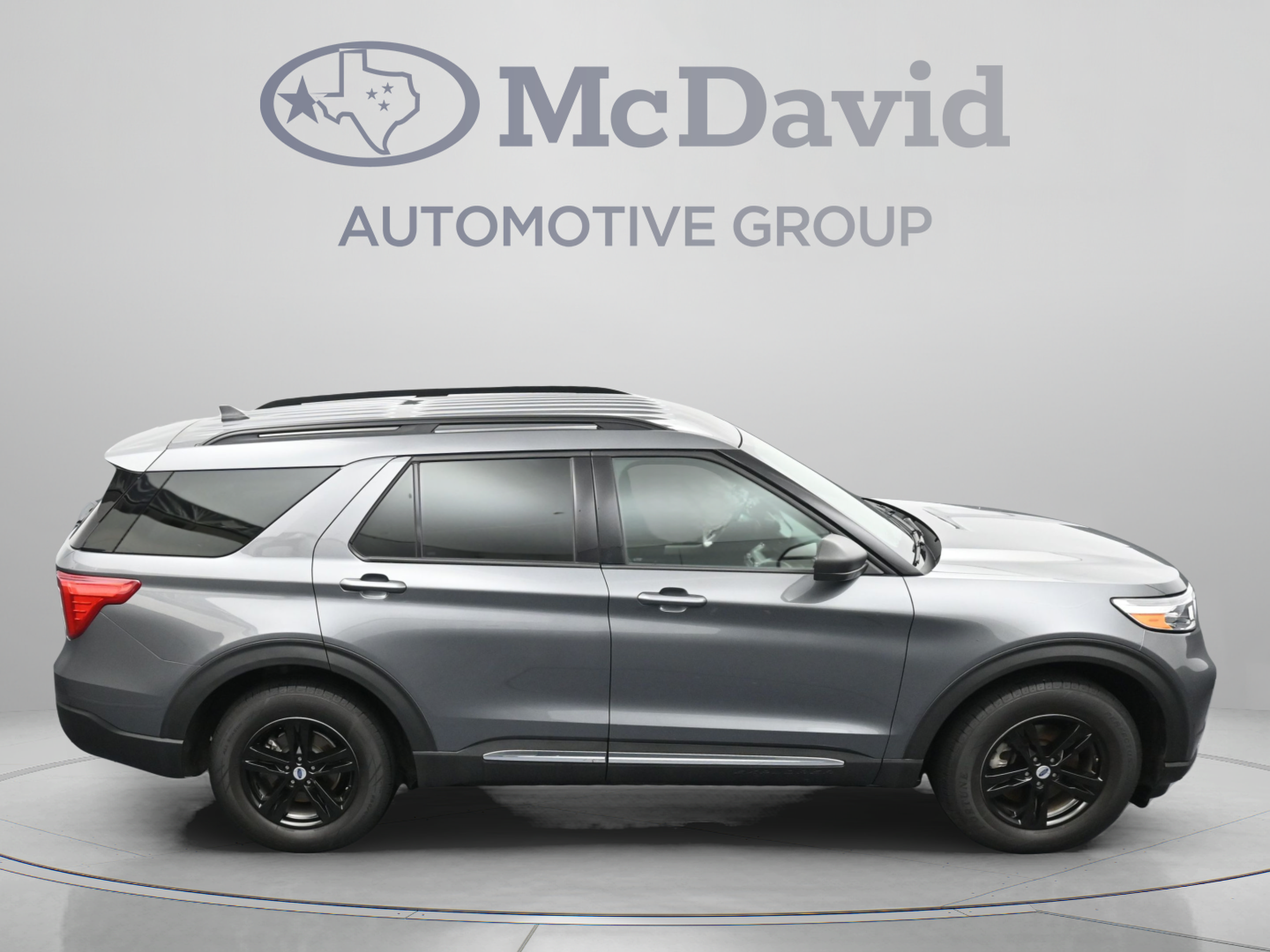 Used 2022 Ford Explorer XLT w/ Class IV Trailer Tow Package AWD/4WD image 40
