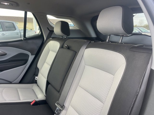 Used 2023 GMC Terrain SLE w/ Driver Convenience Package image 39