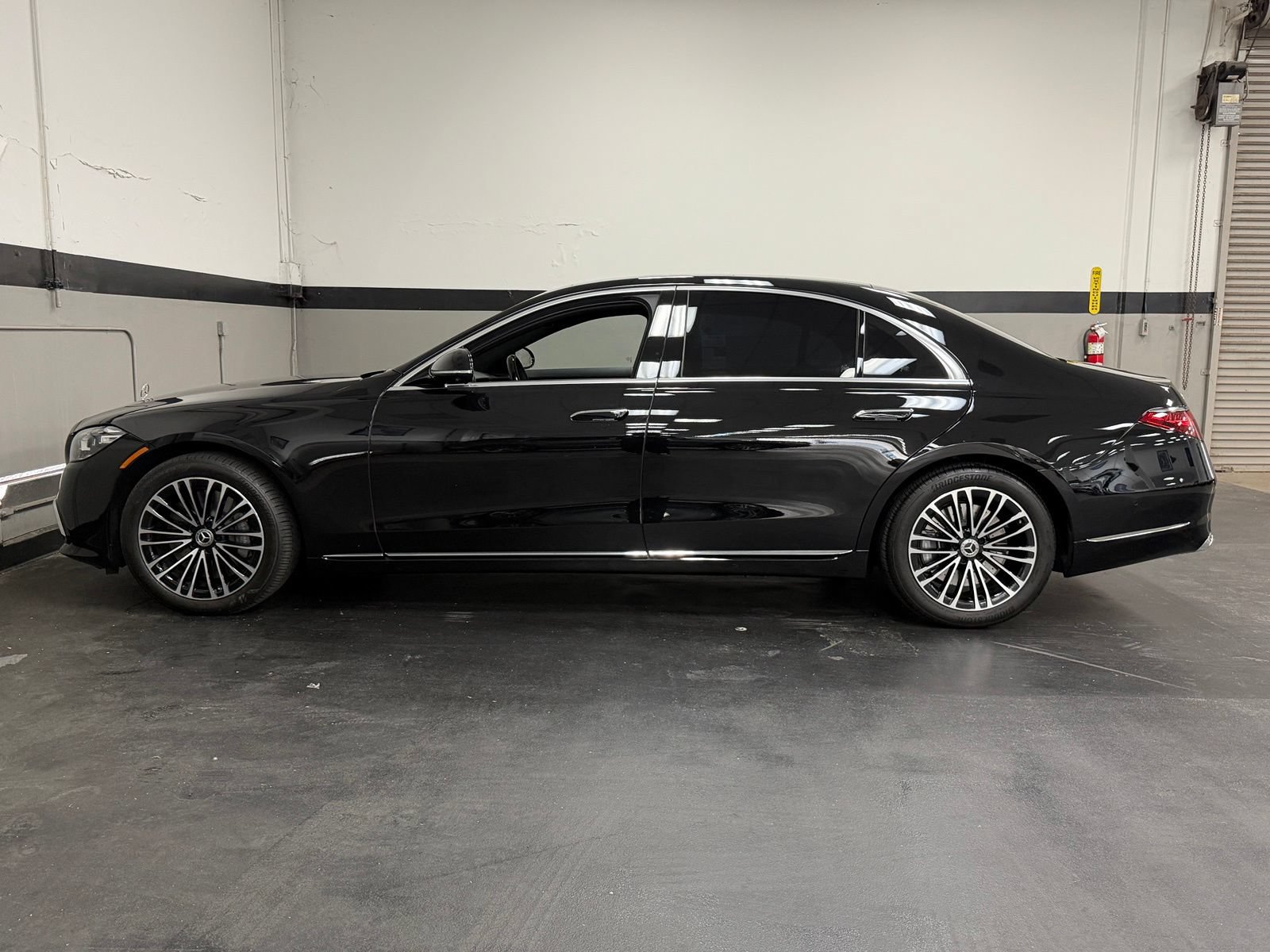 Certified 2026 Mercedes-Benz S 500 4MATIC image 9