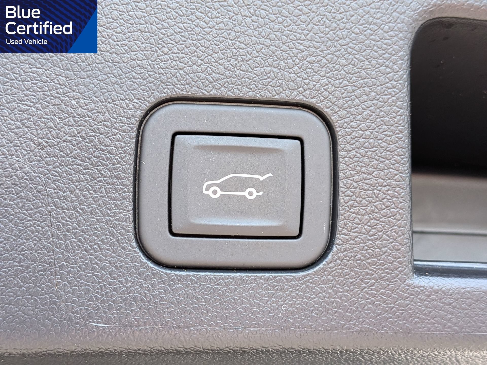 Used 2026 Chevrolet Equinox LT w/ Convenience Package II FWD image 17