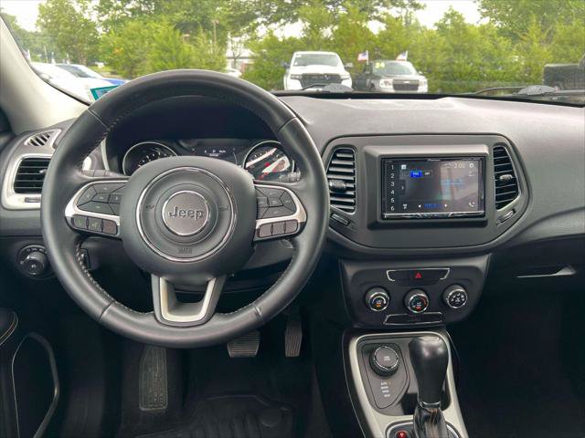 Certified 2018 Jeep Compass Latitude AWD/4WD image 22