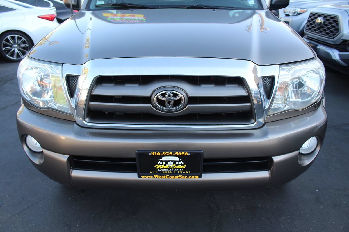 Used 2010 Toyota Tacoma 4x4 Regular Cab w/ Enhancement Pkg image 9