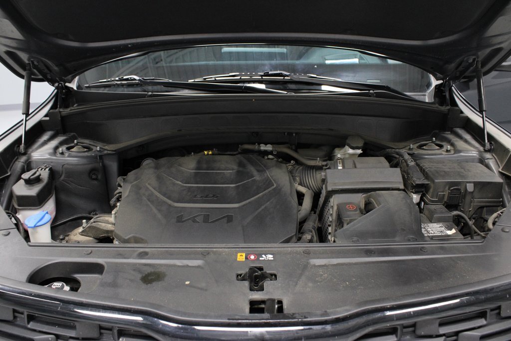 Used 2022 Kia Telluride SX w/ SX Prestige Package image 15