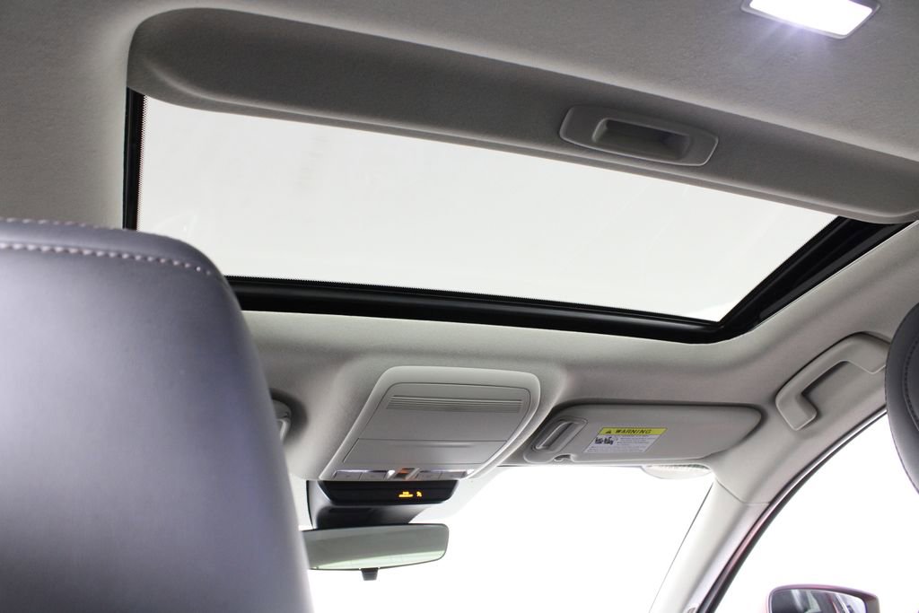 Used 2021 MAZDA MAZDA3 s image 29