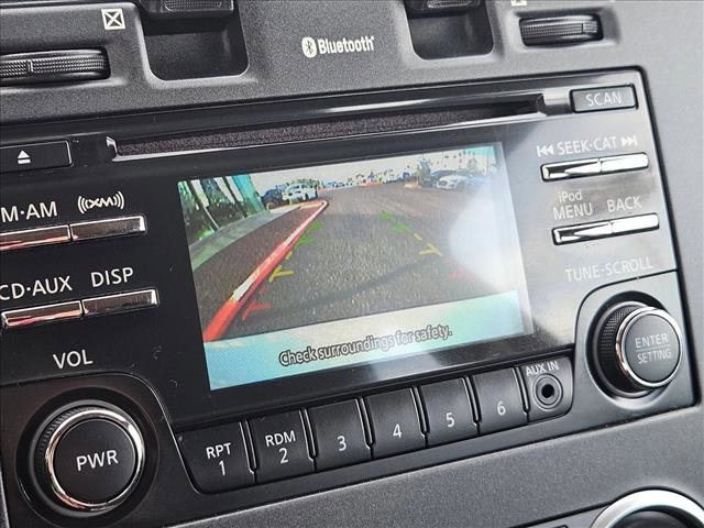 Used 2013 Nissan Leaf S w/ Charger Pkg image 13