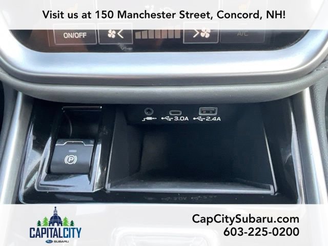 Used 2025 Subaru Outback Premium AWD/4WD image 25