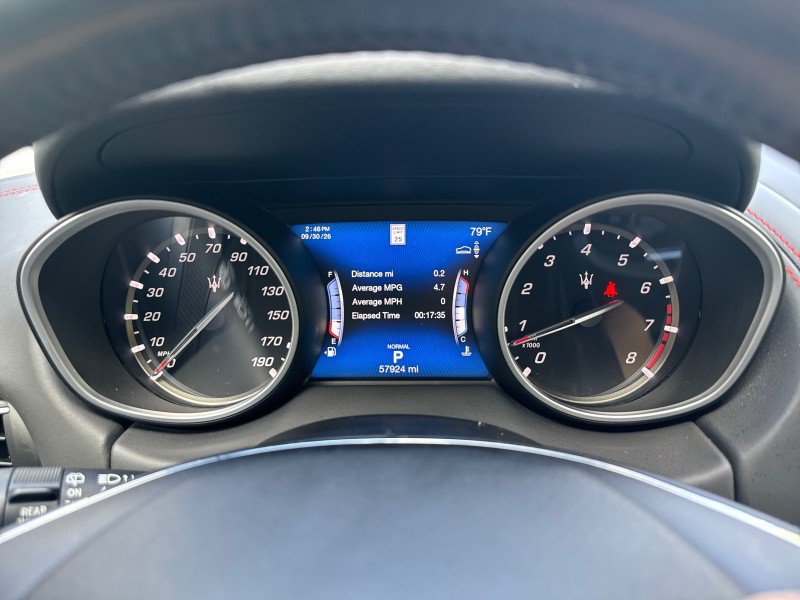 Used 2020 Maserati Levante GranLusso AWD/4WD image 45