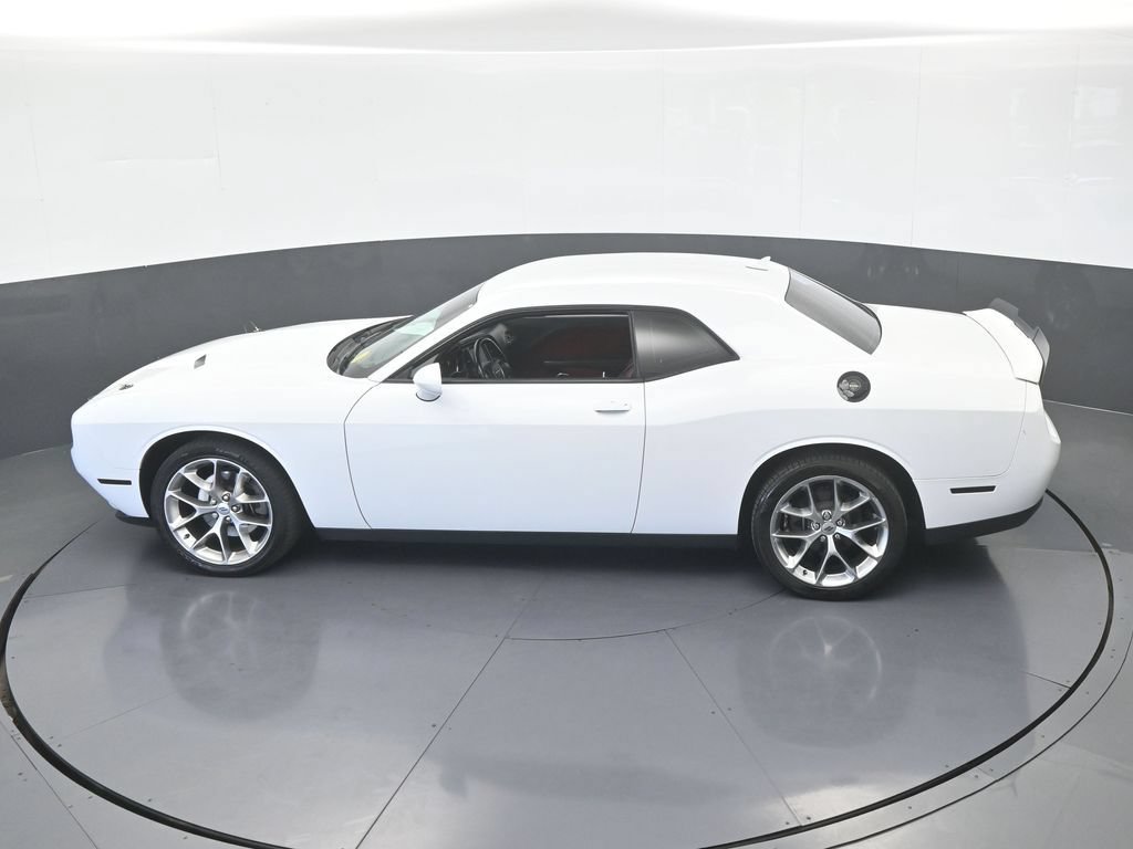 Used 2020 Dodge Challenger SXT w/ Plus Package RWD image 41